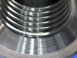 材質 SUS304 背面 Rc1/4ネジ加工後、NBにてC2.0面取り加工 ロット 600ケ