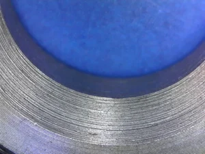 材質 S45C 正面 φ10穴加工 背面 NBにて穴部C1.5面取り加工 ロット 6,000ケ